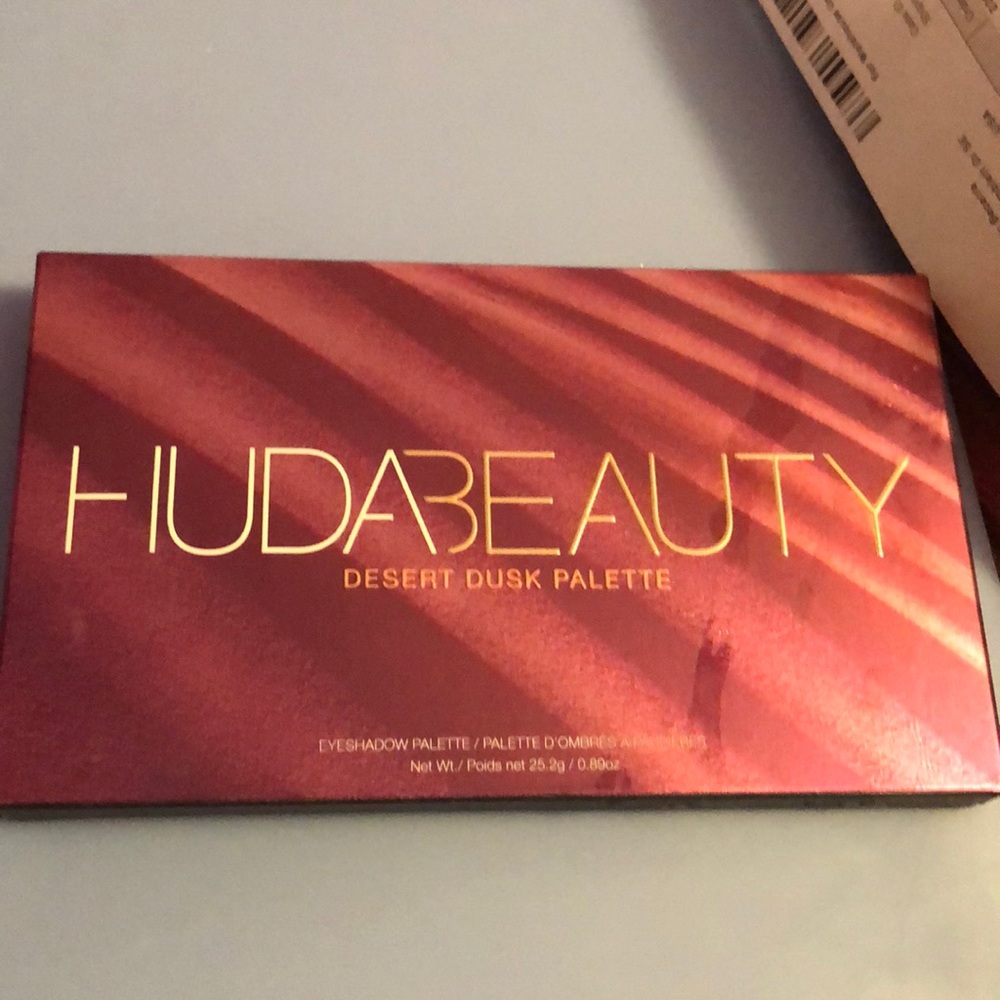 HUSA BEAUTY DESERT DUSK PALLET